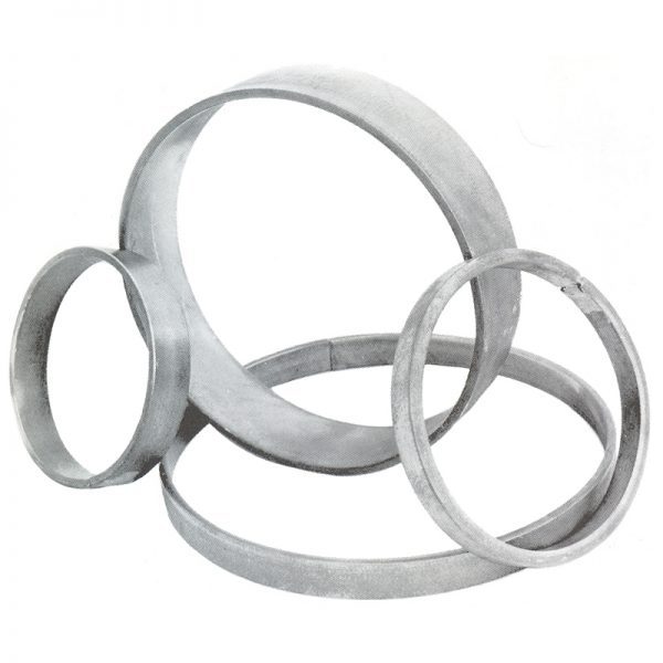 157/1  12 x 6mm FORGED RING 100mm DIA.